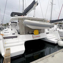 Lagoon 42