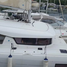 Lagoon 42