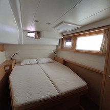 Lagoon 450 F