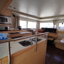 Lagoon 450 F