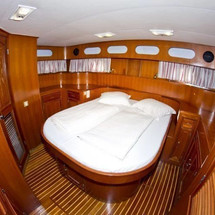 Staryacht 1670