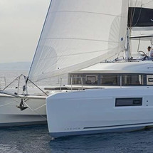 Lagoon 50