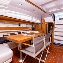 Jeanneau 57