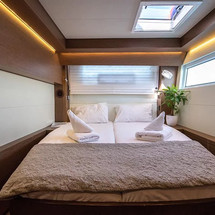 Lagoon 50