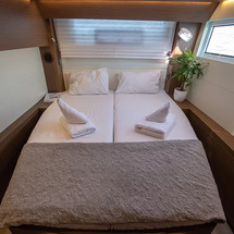 Lagoon 50
