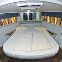 Ferretti 52