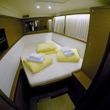 Lagoon 450