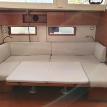 Oceanis 51.1
