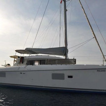 Lagoon 421