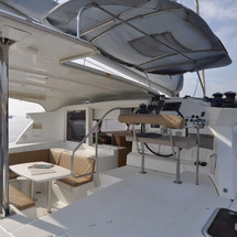 Lagoon 421