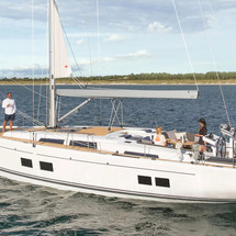 Hanse 548