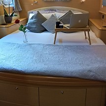 Lagoon 500