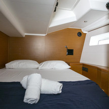 Jeanneau 54