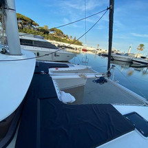 Lagoon 400