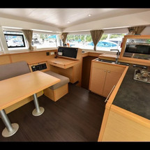 Lagoon 400