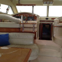 Ferretti 460