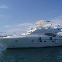 Ferretti 460