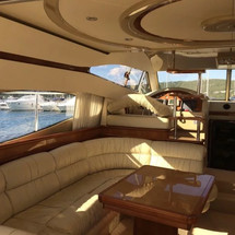 Ferretti 460