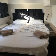 Fountaine Pajot Astrea 42