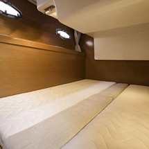 Beneteau Antares 36