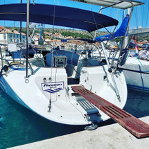 Bavaria 44