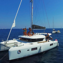 Lagoon 42