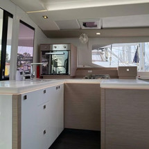 Fountaine Pajot Astrea 42