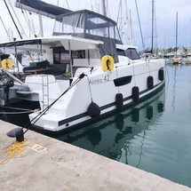 Fountaine Pajot Astrea 42