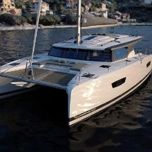 Fountaine Pajot Astrea 42