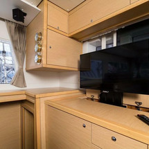 Lagoon 450