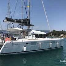 Lagoon 39