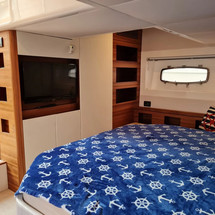 Sealine F46