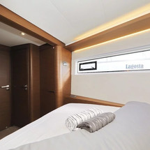 Lagoon 50