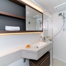 Lagoon 50