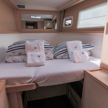 Lagoon 450 F