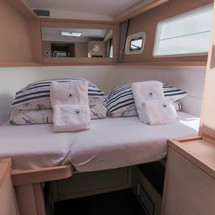 Lagoon 450 F