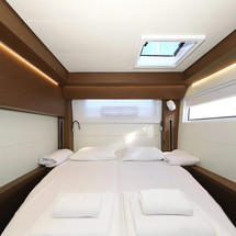 Lagoon 50