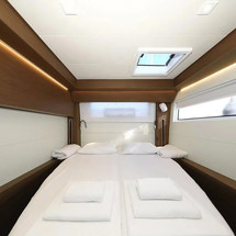 Lagoon 50