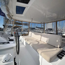 Lagoon 50