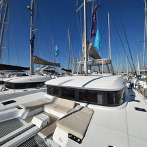 Lagoon 50
