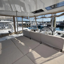 Lagoon 50