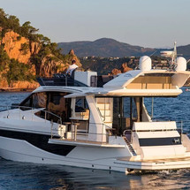 Galeon 460 Fly