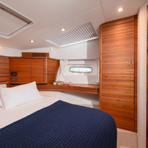 Sealine T50