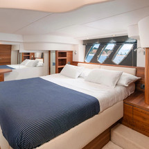 Sealine T50