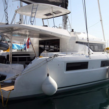 Lagoon 50