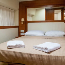 Riviera 48 Offshore Express
