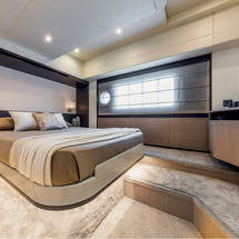 Absolute Navetta 48