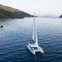 Lagoon 52