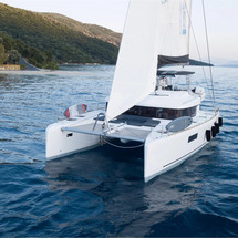 Lagoon 52