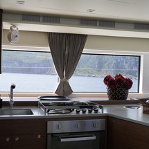 Lagoon 52